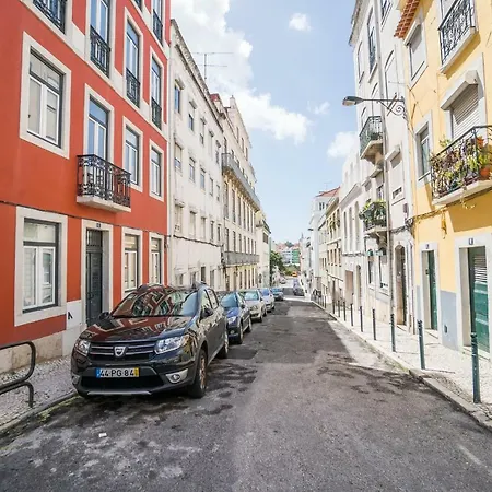 Appartement Principe Real Lightful And Charming