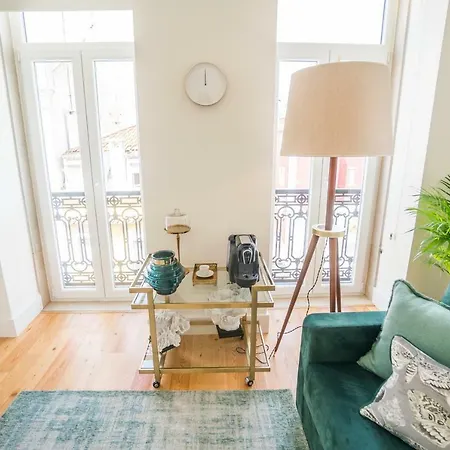 아파트 Principe Real Lightful And Charming *