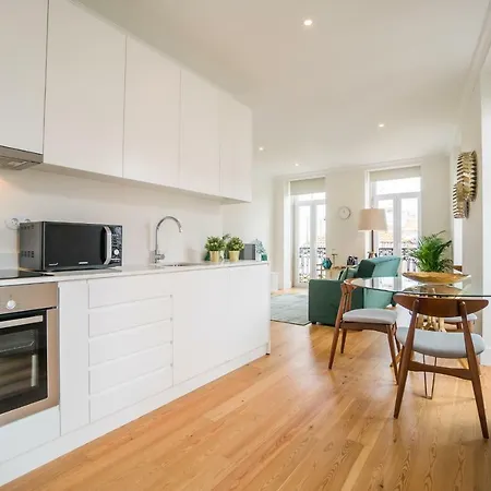 아파트 Principe Real Lightful And Charming *